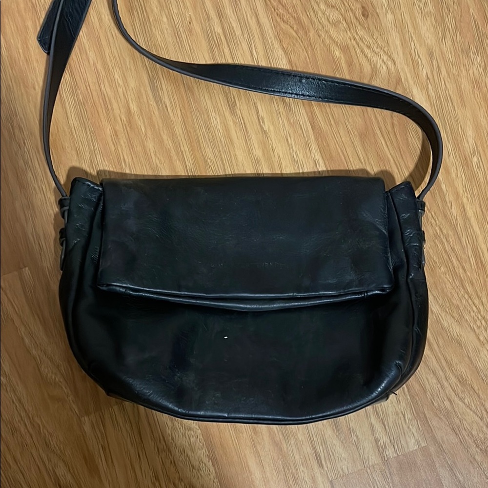 Aimee Kestenberg Elegant Black Leather Shoulder Bag
